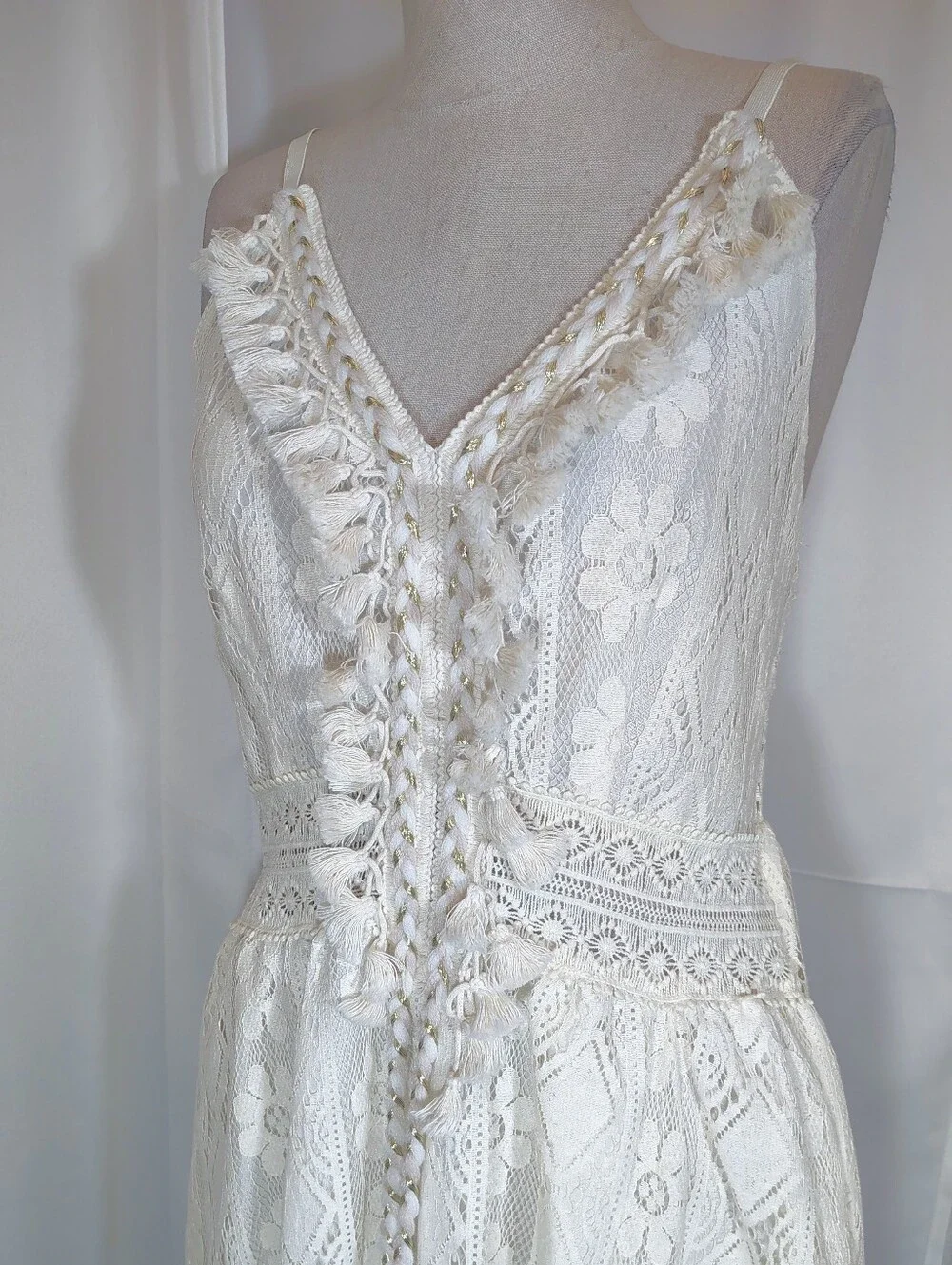 Abercrombie & Fitch Sheath Dress, Ivory/Gold Lace, Sleeveless, High/Low Hem, M